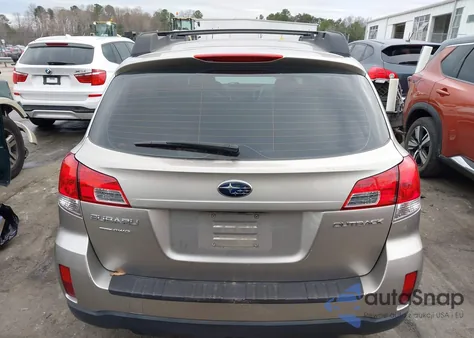 2014 Subaru Outback 2.5I z USA, uszkodzony, nr VIN 4S4BRCAC9E3309038